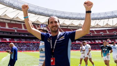 Santiago Gómez Cora habló del trato del público francés al seleccionado de rugby seven.  