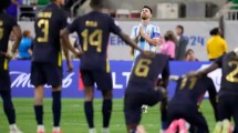 Imagen de Video | Tras la victoria, Lionel Messi confesó por qué picó el penal y reveló una charla que tuvo con Dibu Martínez