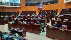 Blanqueo de capitales en Neuquén: Rolando Figueroa envió una ley para adherir al régimen de Milei
