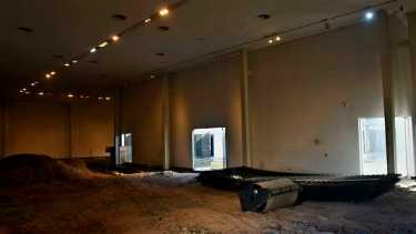 La sala de exposiciones del MNBA está en plena obra de remodelación y recambio de pisos (foto Matías Subat)