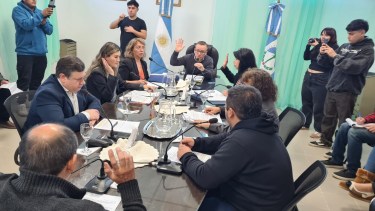 La tasa vial salió por mayoría en Plaza Huincul (Foto: Andrea Vazquez)