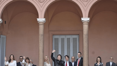Milei invitó al plantel de la Selección Argentina a festejar en el balcón de la Casa Rosada. Foto Archivo.