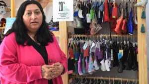 Claudia rearmó su vida a través del diseño de lencería que aprendió de manera autodidacta