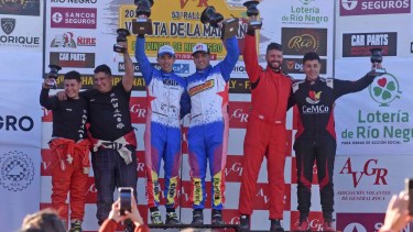 Los ganadores tomaron la vanguardia en el tercer especial y dominaron hasta el final. (Fotos Juan Thomes)