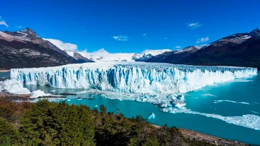 El Glaciar Perito Moreno es una de las grandes atracciones turísticas que tiene la Argentina. Foto: NA/Turismo Santa Cruz