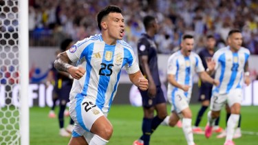 Lisandro Martínez sufrió un ataque en su Instagram, pidieron dinero y se burlaron de Messi. 