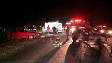 Choque sobre la Ruta 7 cerca de San Patricio del Chañar. Foto: gentileza Policía del Neuquén. 