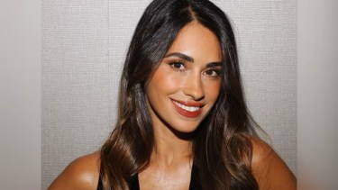Antonela Roccuzzo subió una foto con su prima y se volvió viral
