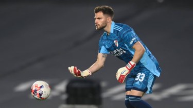 Ezequiel Centurión se irá a préstamo a Independiente Rivadavia.
