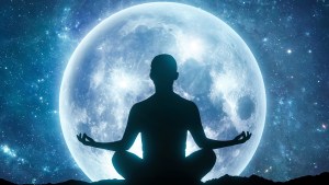 Signo por signo, cómo impacta la Luna Llena en Capricornio este fin de semana del 19 al 21 de julio
