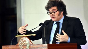 Daniela Rucci criticó la visita de Javier Milei a Neuquén: "El interés tiene que ver con lo empresarial, no con lo social"