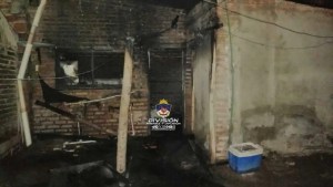 Quién era la mujer que murió tras el incendio en su casa de Neuquén