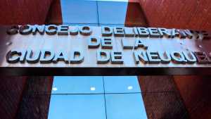 No hay apuro en el Deliberante de Neuquén para frenar el cobro de adicionales en la boleta de CALF