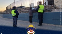 Imagen de Tenía pedido de captura y fue detenido mientras paseaba cerca de un shopping de Neuquén