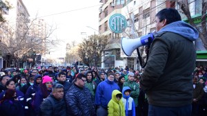 Ganancias: ¿Estatales de Neuquén tienen que pagar?, la explicación de Quintriqueo