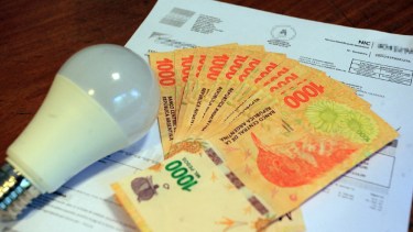 Nación subió los topes para poder tener subsidios a la luez y el gas. 