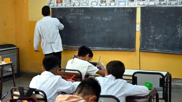 Dos de cada tres docentes tendrán descuentos en los próximos haberes por las inasistencias de los paros de junio. Foto: Marcelo Ochoa