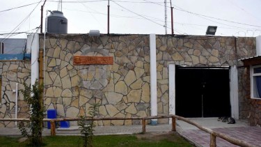 El incendio se originó en el sector del pasillo, lo que provocó daños significativos en el sistema eléctrico de la unidad. Foto: archivo.