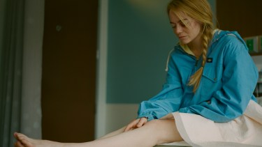 Estreno de cine: llega «Tipos de gentileza», con Emma Stone y del mismo director de «Pobres criaturas»