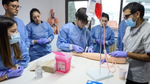 Abren inscripciones para la carrera de Medicina en la UNRN sede Bariloche