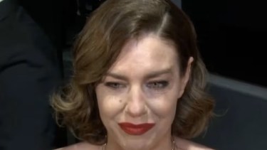 Gege Neumann habló con la prensa y evitó responder algunas preguntas sobre Nicole Neumann. 