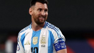 Un grupo de ambientalistas vandalizaron la casa de Messi en Ibiza