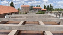 Imagen de Cortarán por unas horas el agua en Cutral Co y Plaza Huincul por la rotura de un ducto