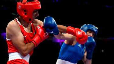 Polémica en una pelea de boxeo femenino de los Juegos Olímpicos. Foto AFP Mohd Rasfan.