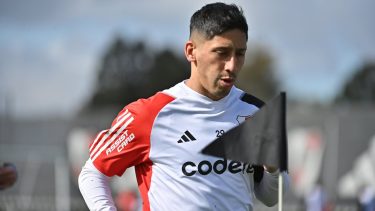 Aliendro estará tres meses afuera de las canchas.