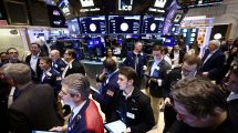 Imagen de Wall Street volvió a caer por incertidumbre sobre aranceles de Donald Trump