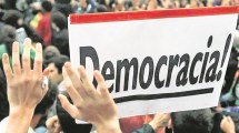 Imagen de Vale la pena vivir en democracia