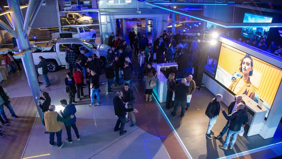 Evento de presentación de la nueva Amarok en Iruña Neuquén
