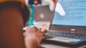 Becas Progresar de Anses: cómo inscribirse en agosto 2024