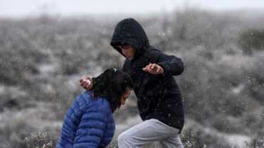 El Servicio Meteorológico Nacional anunció otro alerta por nieve en Neuquén. Foto: Andres Maripe