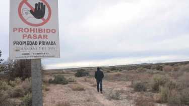 El lugar donde se debería haber desarrollado el loteo, en el noroeste de Roca. (Foto Andrés Maripe) 