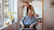 Imagen de ¡Atención! Cuidadores de adultos mayores con aumentos: cuánto cobran en septiembre 2024