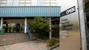 Descuentos a docentes en Neuquén: lanzan una guardia este sábado por «incumplimiento de directores»