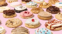 Imagen de Cómo hacer las crumbl cookies virales: la receta de las populares y más ricas galletitas