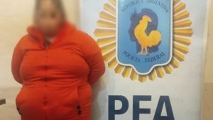 Desarticulan un punto de venta de droga en Roca: una mujer detenida