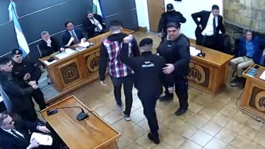 Los hermanos Ríos fueron condenados en un juicio abreviado que se hizo este miércoles en Bariloche. (imagen captura de video)