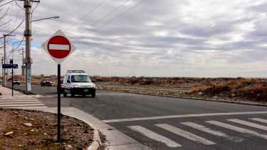 Se decretó el cese de la doble vía en el sector "viejo" de la avenida Soldi. (foto Cecilia Maletti)