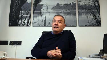 Pesatti -en su despacho de la Legislatura- consideró que no es "opositor” de la administración de Milei porque es “el vicegobernador de Río Negro”. Foto: Marcelo Ochoa