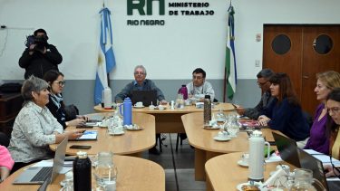 Unter y Educación se reunieron este martes en Viedma. Foto: Marcelo Ochoa