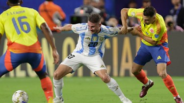 Argentina volverá a enfrentarse con Colombia tras la final de la Copa América. Foto: FBaires.