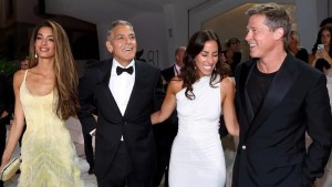 Brad Pitt y George Clooney juntos en el Festival de Venecia con sus novias: las imágenes