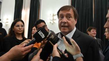 Weretilneck le respondió a Greenpeace por su carta ante proyectos de la cordillera