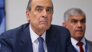 Guillermo Francos habló de una «especie de golpe de Estado» y aseguró que la agresión al fotógrafo fue un «accidente no previsto»