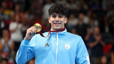 El neuquino Iñaki Basiloff ya ganó una medalla de oro y otra de bronce en París.