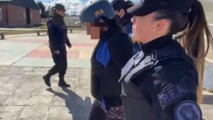 Detuvieron a dos mujeres mapuches, a días del juicio por la usurpación en Villa Mascardi