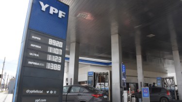 El pedido por un posible aumento de combustibles. Foto Juan Thomes. 